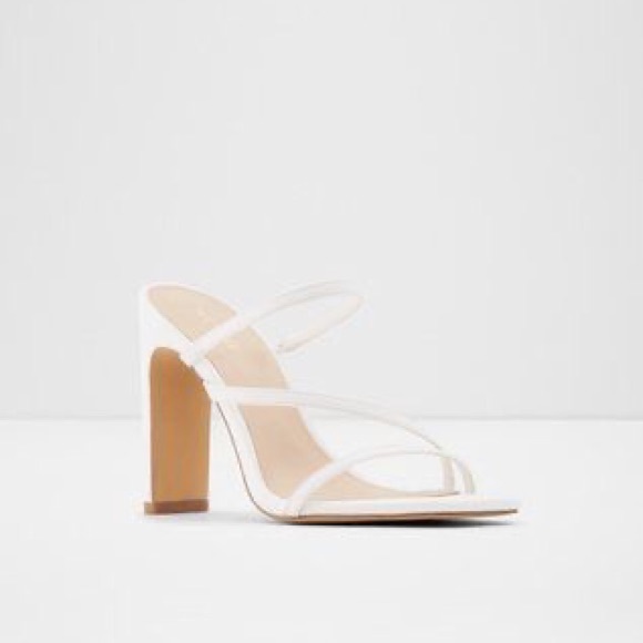 Aldo Nivi Square Toe Strappy Sandals - Picture 3 of 13